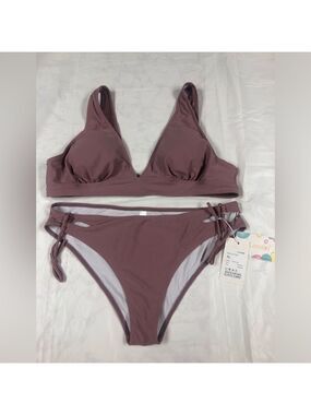 LOMITTI - 2 PIECE BIKINI - SIZE XL
